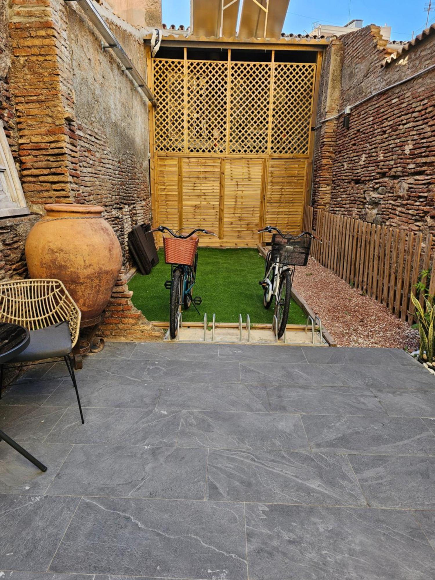 Centro Estudio Trinidad Malaga 3 Exterior foto